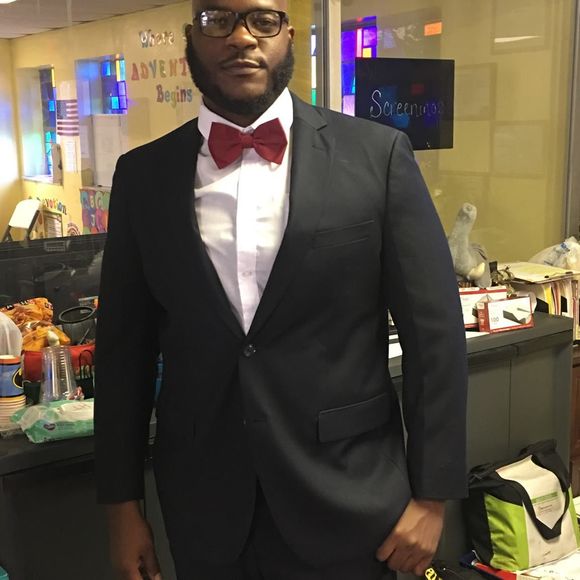 Meet your Posher, Craig - Picture 1 of 1